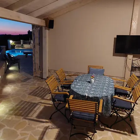 Mediterranea Seaview Primo - Four Bedroom Ferienhaus *