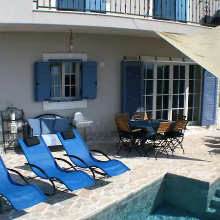 Mediterranea Seaview Primo - Four Bedroom Ferienhaus Primošten